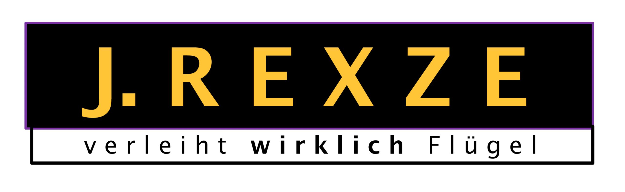 Das Bild zeigt das Wort REXZE in fetten schwarzen Buchstaben. Über dem Buchstaben X befindet sich ein kleines violettes Dreieck, das nach unten zeigt. Das Design erinnert an den eleganten Stil eines Programmhefts des Stuttgarter Konzerts. Der Hintergrund ist weiß.